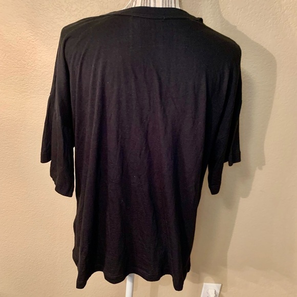 Distressed Top Large Black with Gold & Blue Graphic Eagle 1967 🦅 Cutout Holes - Picture 8 of 12